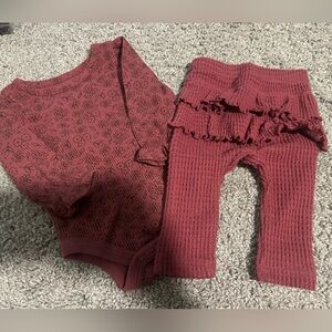 Maroon Baby long-sleeve Bodysuit and Pants Set- newborn- ruffle butt
